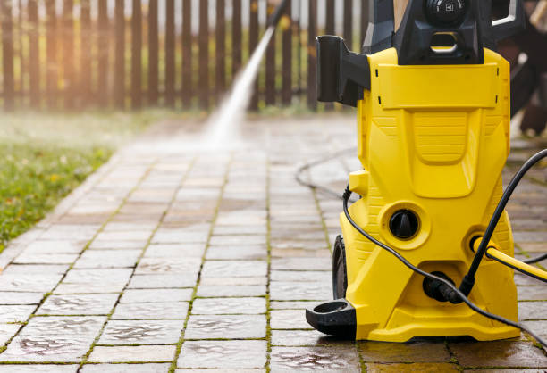Best Pool Deck Cleaning  in Pembroke, NC